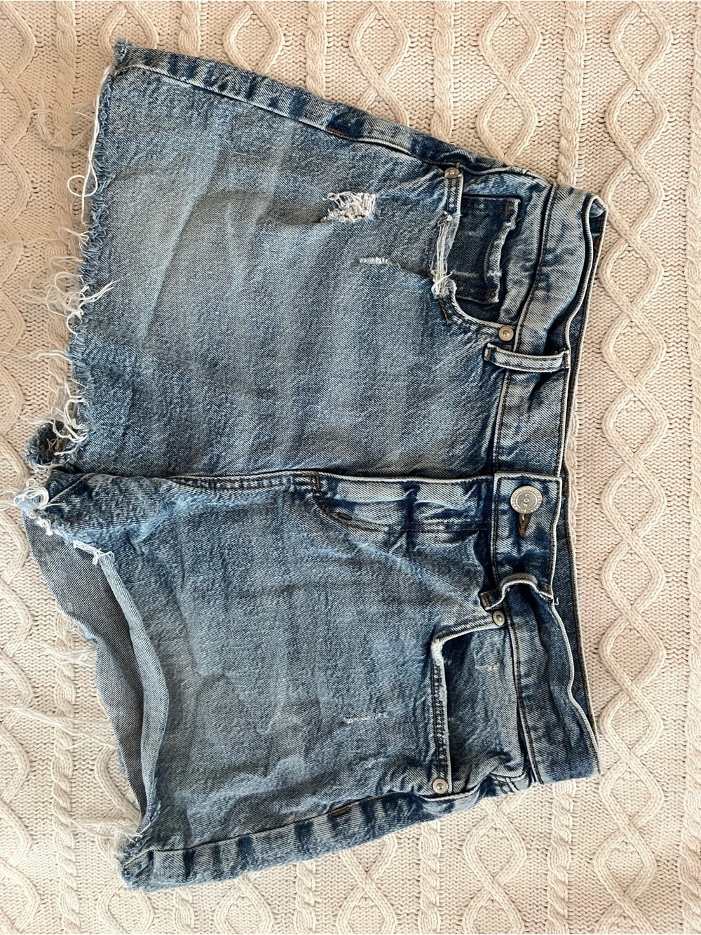 Loft Light Blue Cotton Women’s Denim Jean Shorts Size 4 or 27 Waist - Picture 2 of 15